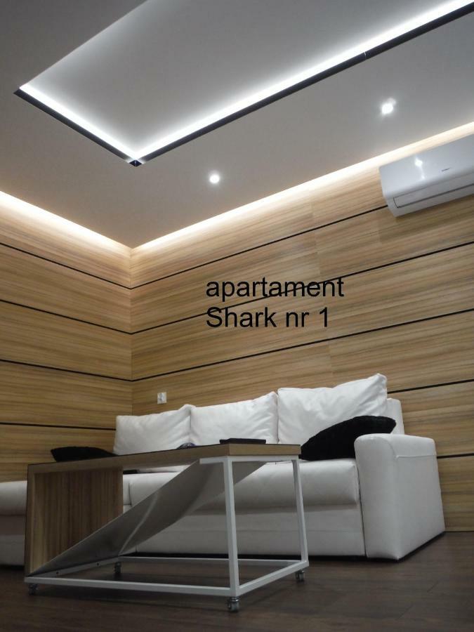 Apartamenty Shark กีจิซโก ภายนอก รูปภาพ